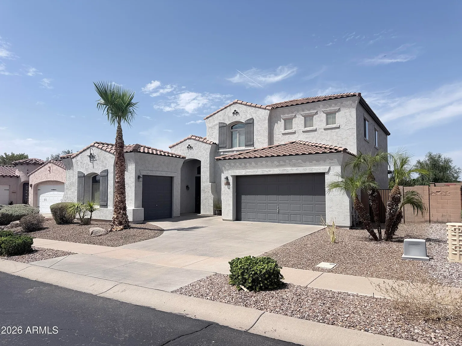5 bed, 2.5 bath, 3116 sqft, $3,500 — Photo 2