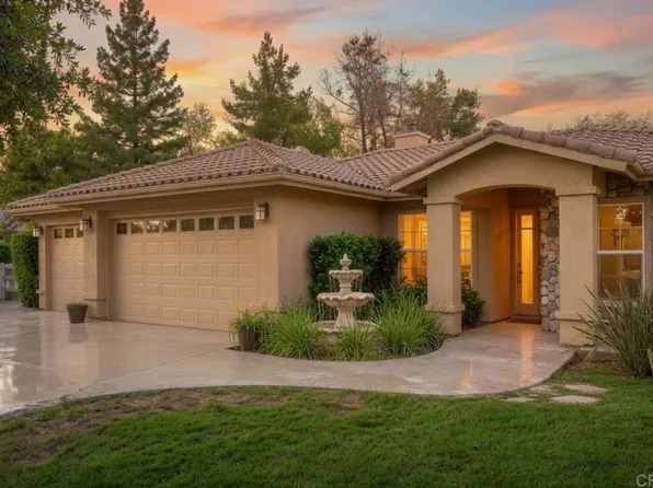 2445 Southern Oak Rd, Ramona, CA 92065