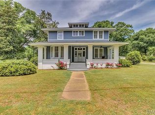 180 Market St, Moundville, AL 35474