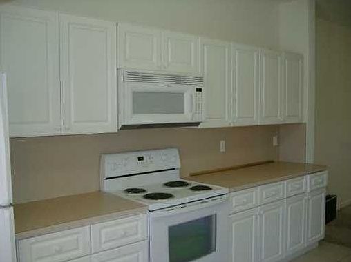 2nd image of 8247 NW 108th Ct #517