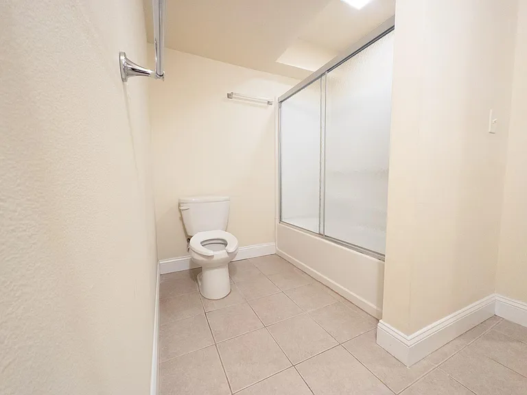 1913 N Gratz St #1 — Photo 19