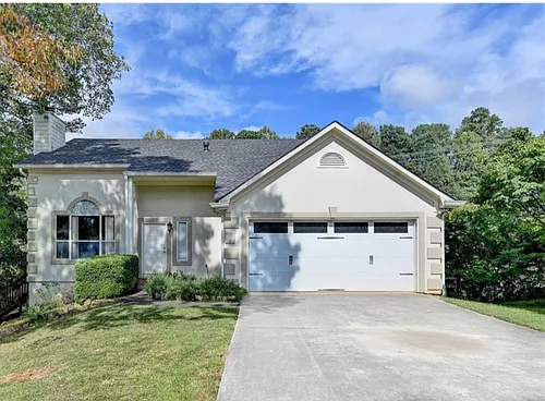 3250 Governors Ct Photo 1