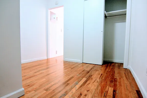 Rented by Voro, LLC | media 30