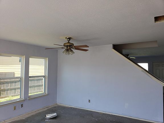 4th image of 7927 Union Shls