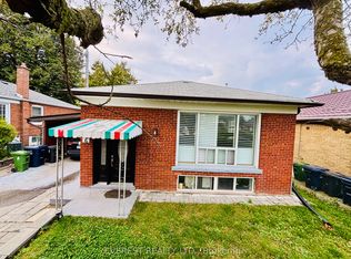 6 Maretta Ave, Toronto, ON M1K 3X7