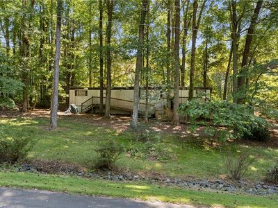 1055 Oak View Dr, Tobaccoville, NC, 27050