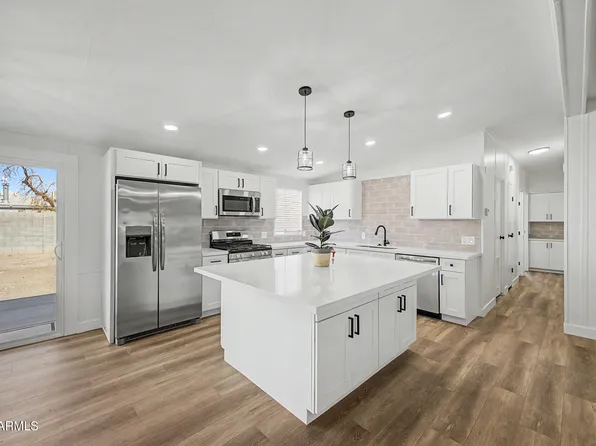 15423 N 69TH Drive, Peoria, AZ 85382