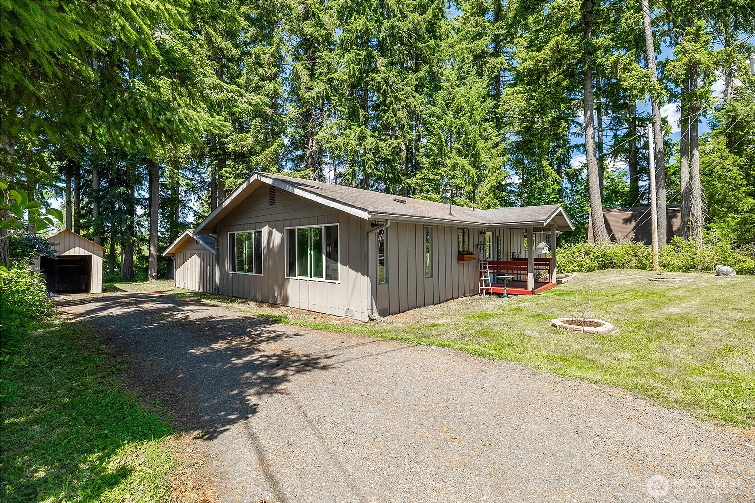 51 SE High Rd photo 1