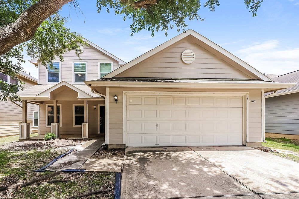 しょあら 19710 Rocky Shores Dr, Tomball, TX 77375 | Zillow