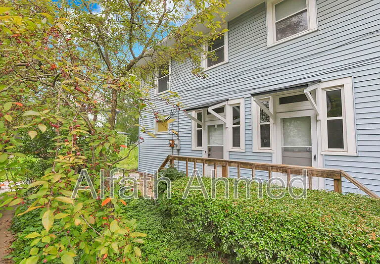 294 Wyandotte Ave — Photo 43