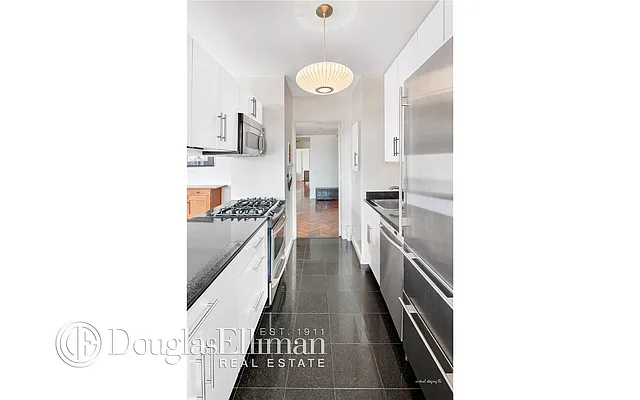 Sold by Douglas Elliman | media 32