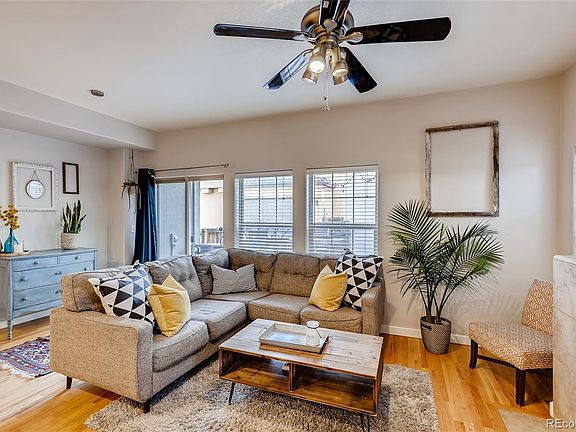 3rd image of 2214 N Valentia St