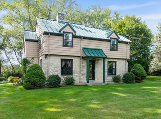 1177 Lakefield Rd, Grafton, WI 53024