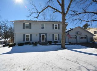 1 Brinay Ct, Lake Saint Louis, MO 63367