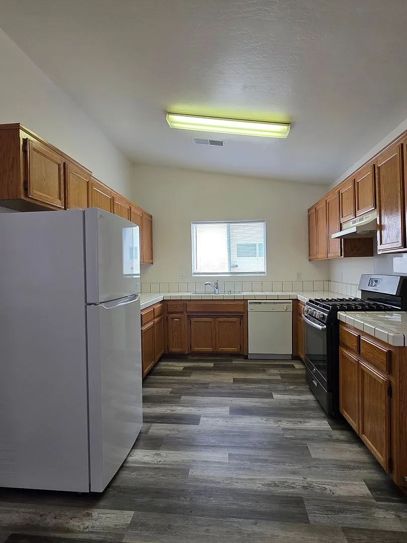 1305 Quartz Hill Rd - House — Photo 3