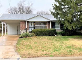 4479 Mohegan Dr, Saint Louis, MO 63123