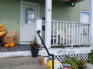 141 Grove St FLOOR 2, Waltham, MA 02453