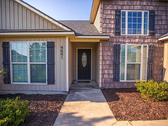 2nd image of 4841 Stonewall Cir