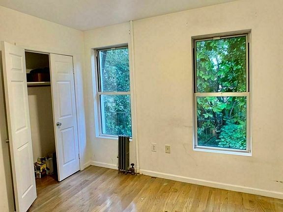 5th image of 176 Meserole St APT 2R