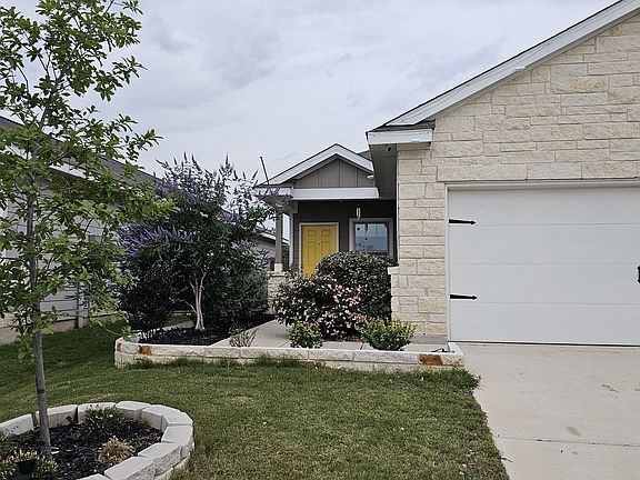 2nd image of 7863 Abbey Pl