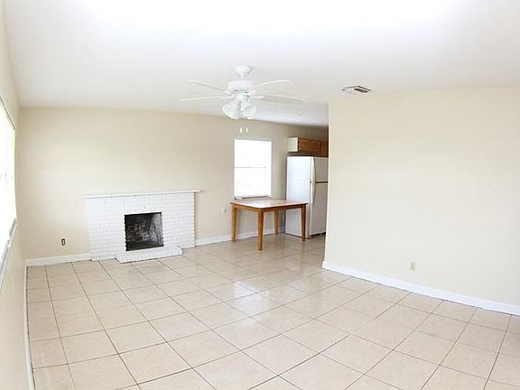 2nd image of 2348 Tallahassee Dr