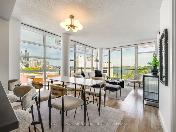 650 Queens Quay W #1007, Toronto, ON M5V 3N2