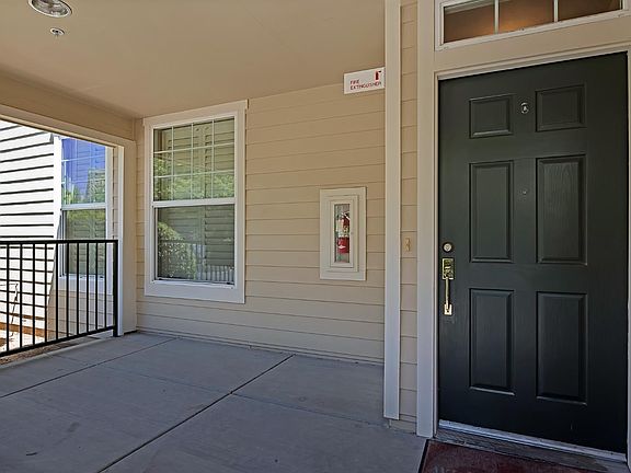 5th image of 2882 Brighton Beach Way #44