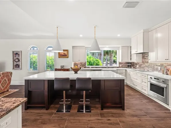 2003 Duke DR, NAPLES, FL 34110