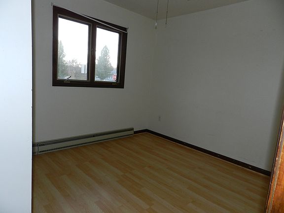 5th image of 315 N Washington St APT 16