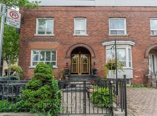 16A Denison Ave, Toronto, ON M5T 2M5