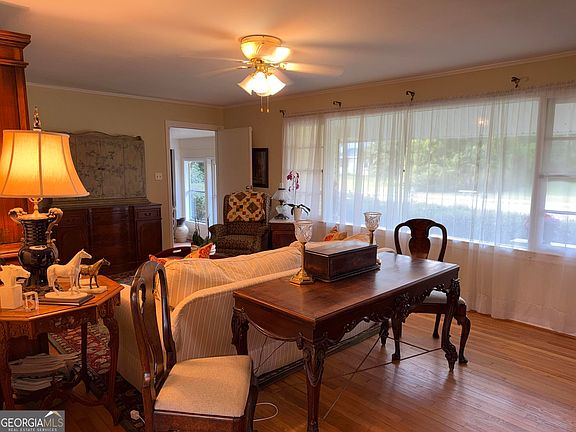 4th image of 809 Fort King George Dr