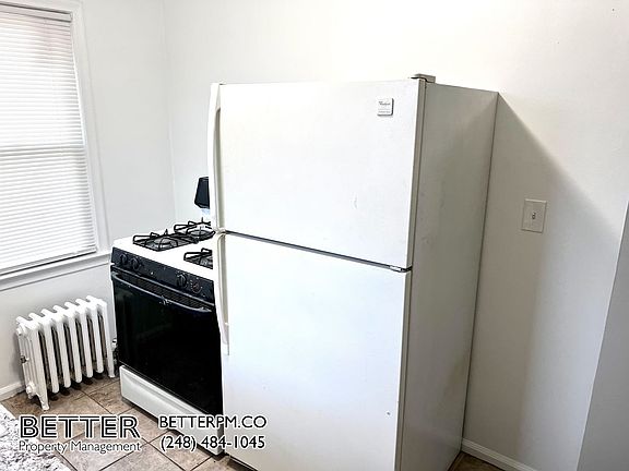 3rd image of 17107 Palmer St APT 4
