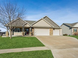 1516 NE Williamsburg Dr, Ankeny, IA 50021