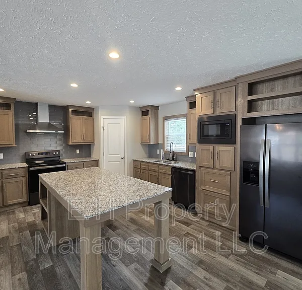 501 S Edwards Ave #1 — Photo 17