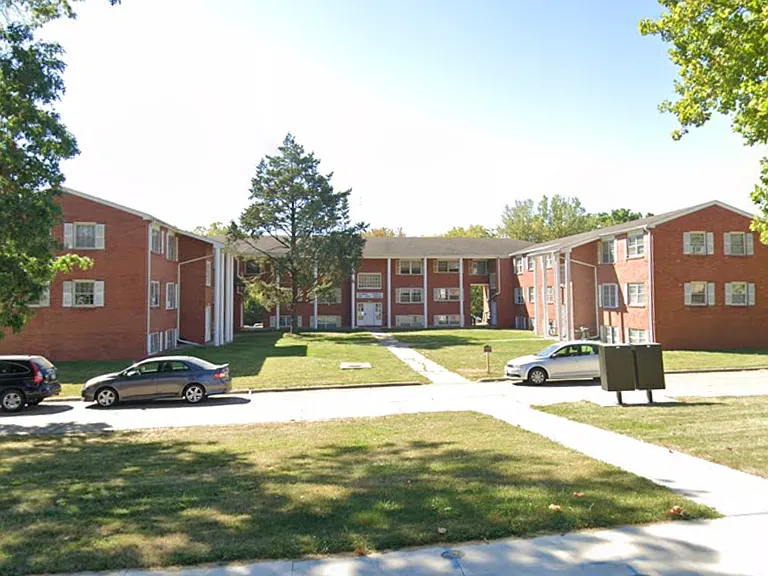 905 W Benton Street — Photo 10