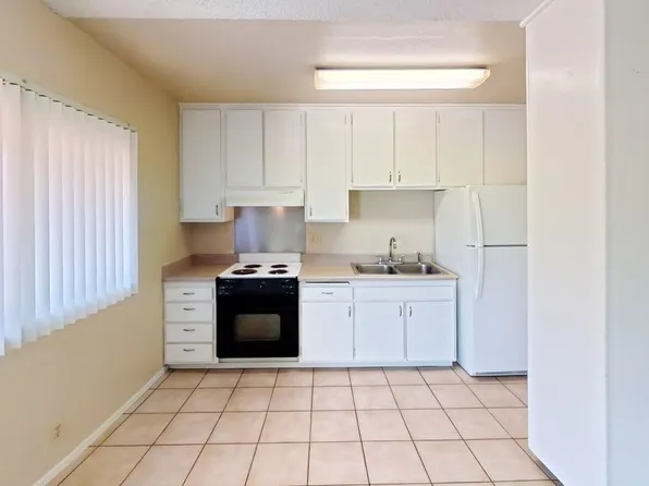 187 E Cherry Ln APT 211, Coalinga, CA 93210