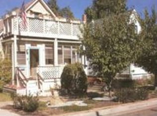 706 Lions Park Dr, Saint Joseph, MI 49085