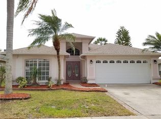 2017 Avalon Cove Ct, Brandon, FL 33511