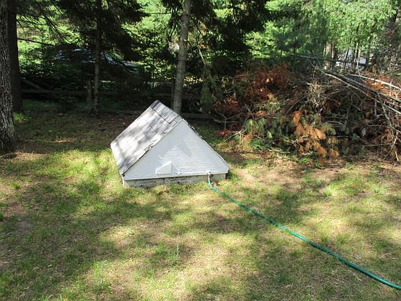 5th image of 9762 Bear Paw Ct