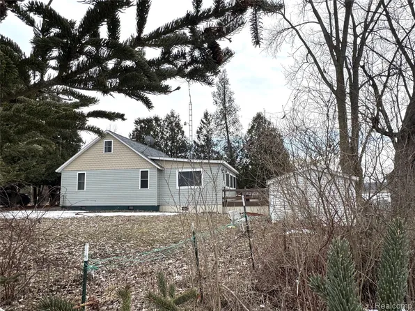 (undisclosed Address), Silverwood, MI 48760