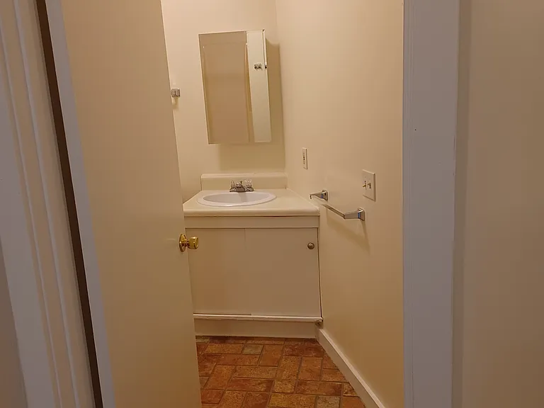 247 Depot St #4 — Photo 10