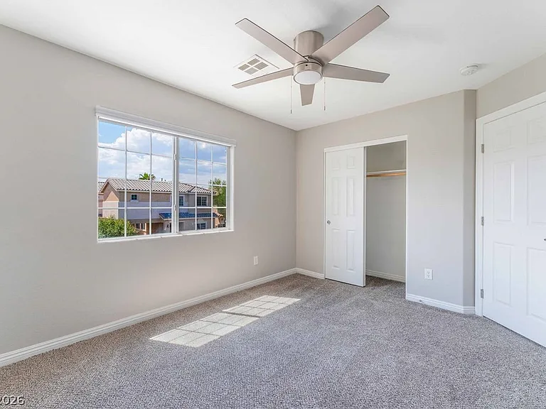 6048 Stern Cove Ct — Photo 15