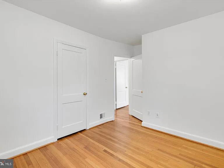 6514 Ivy Hill Dr — Photo 13