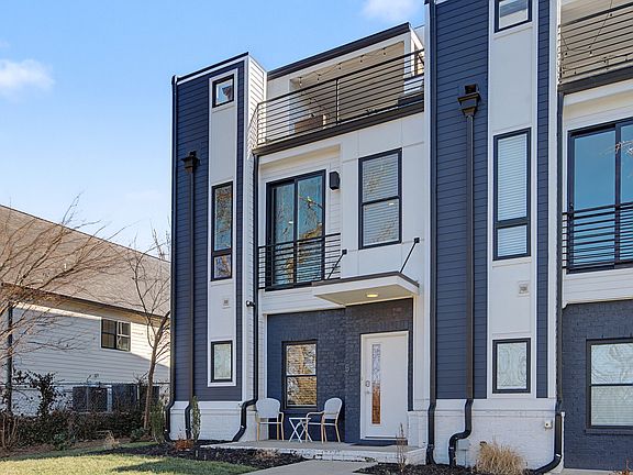 2nd image of 1308 Montgomery Ave #5