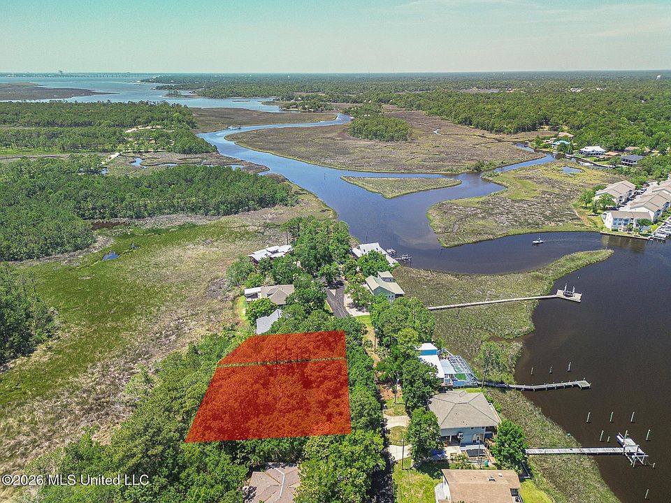 1st image of W Simmons Cir