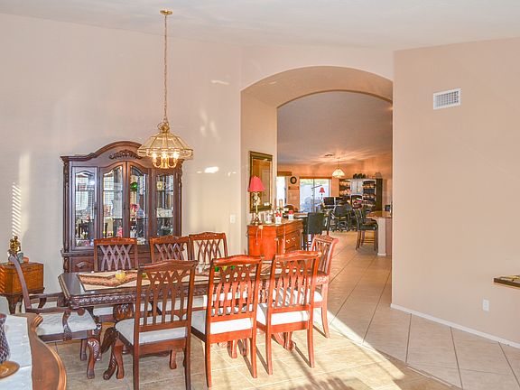 5th image of 10442 E Dolphin Ave