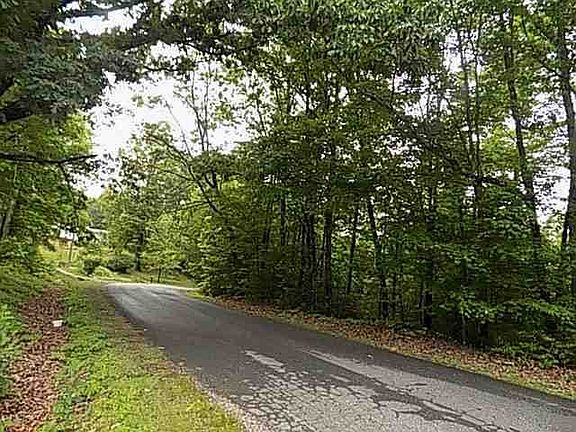 4th image of 655 Salem Church Rd