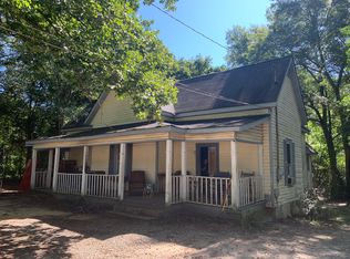 217 Lipham St, Bowdon, GA 30108