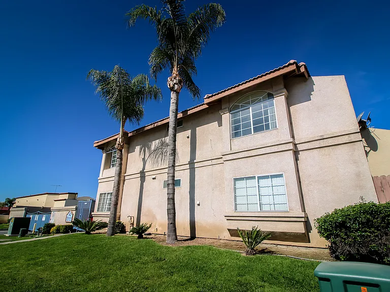 2 bedroom 2 bath apartment in Perris — Photo 18