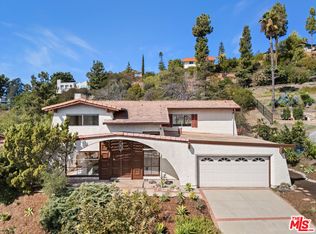 2537 Cordelia Rd, Los Angeles, CA 90049